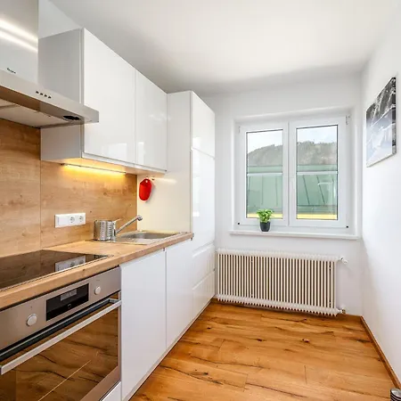 Schmiedbadl - By Mynests *