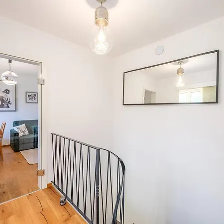 公寓 Schmiedbadl - By Mynests 斯拉德明