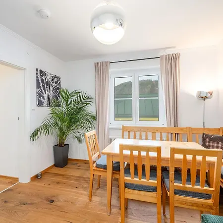 Schmiedbadl - By Mynests