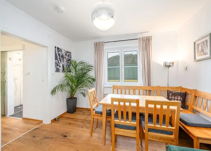 Schmiedbadl - By Mynests